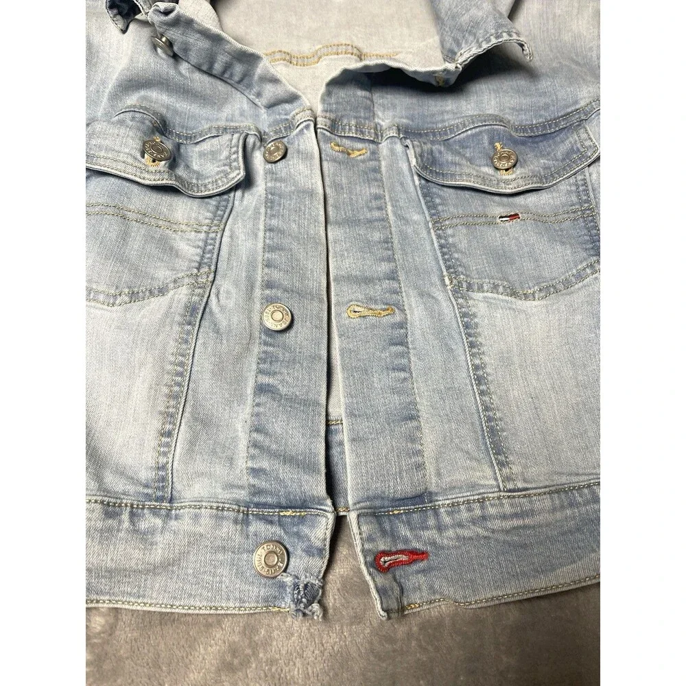 Tommy Hilfiger Distressed Faded Blue Denim Jacket Womens sz M logo retro western - Picture 3 of 8